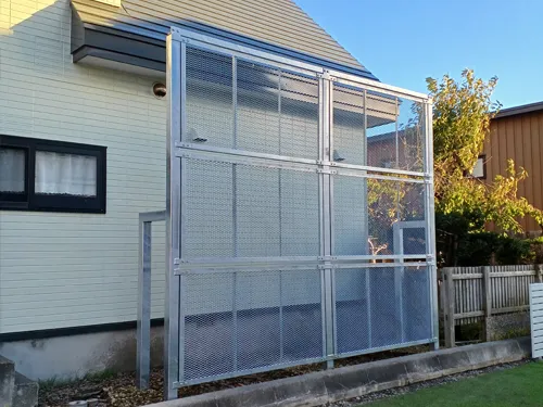 雪止めフェンス